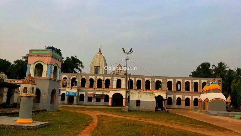 Laxmannath-Mahashay-Palace-balasore2